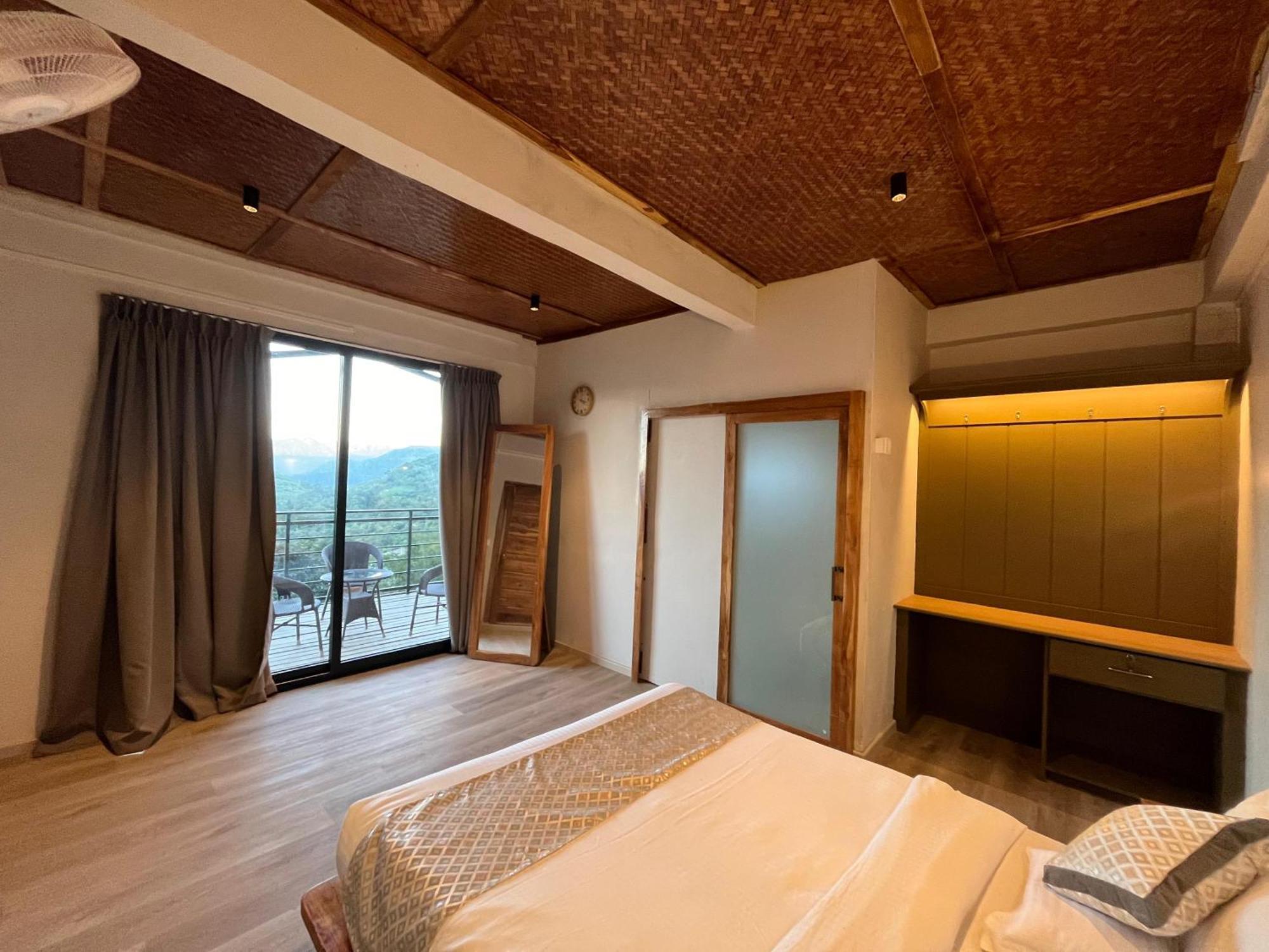 Cave Hill By Ferns Hotel Āīzawl Екстериор снимка